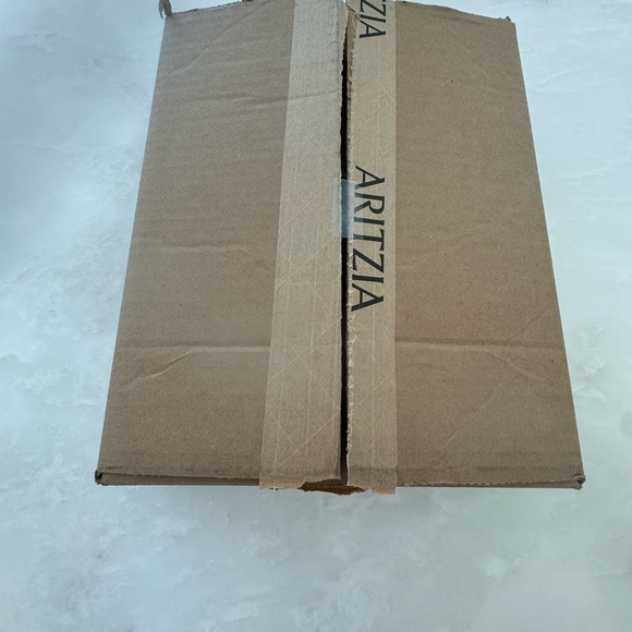 ARITZIA Wilfred Melina Crop Pant NWT in original packaging. Size 6 - Picture 11 of 12